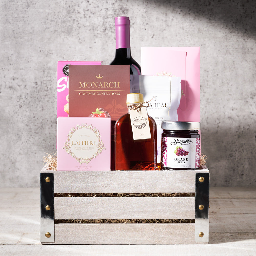 Wine Crate Featuring Tea and Chocolate – how the gift is presented