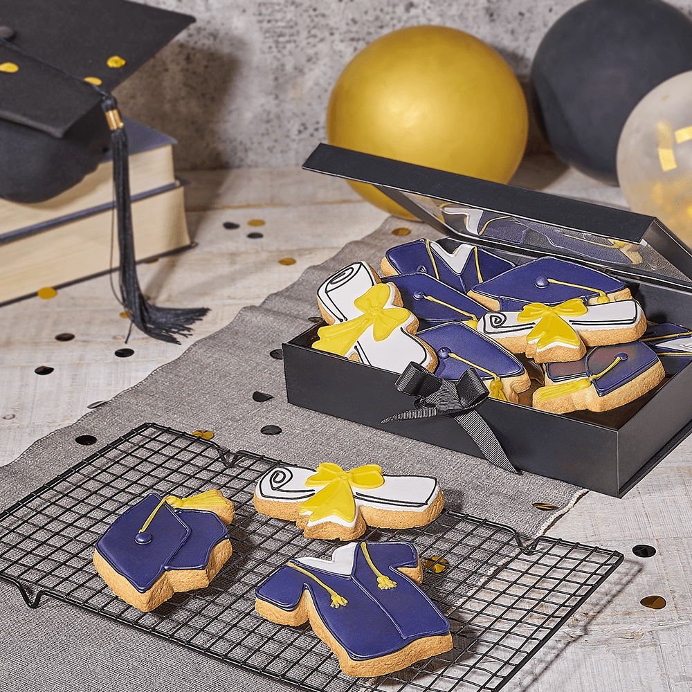 Graduation Cookie Cake Gift Box – how the gift is presented