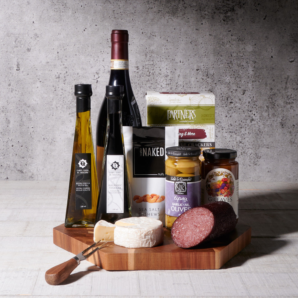 Cheese and Wine Charcuterie Basket – how the gift is presented