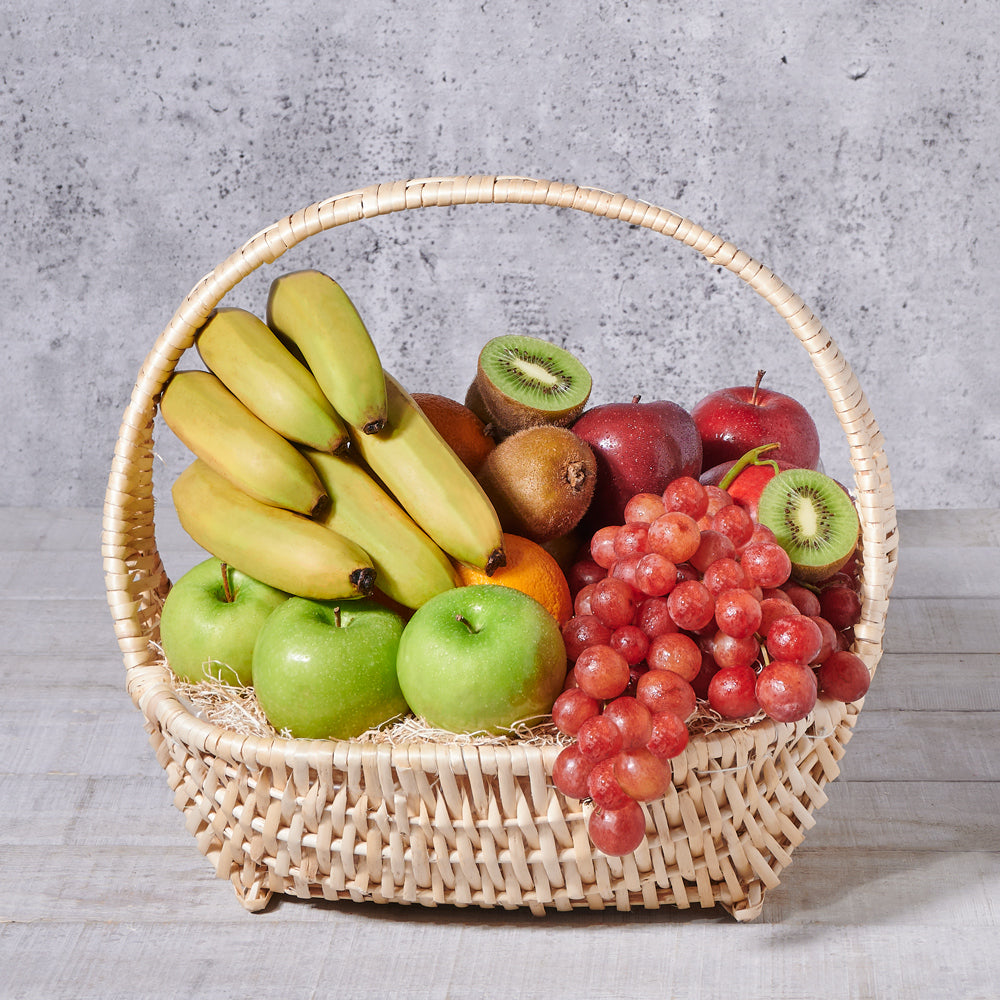 Medium Boat Shaped Fruit Gift Basket – how the gift is presented