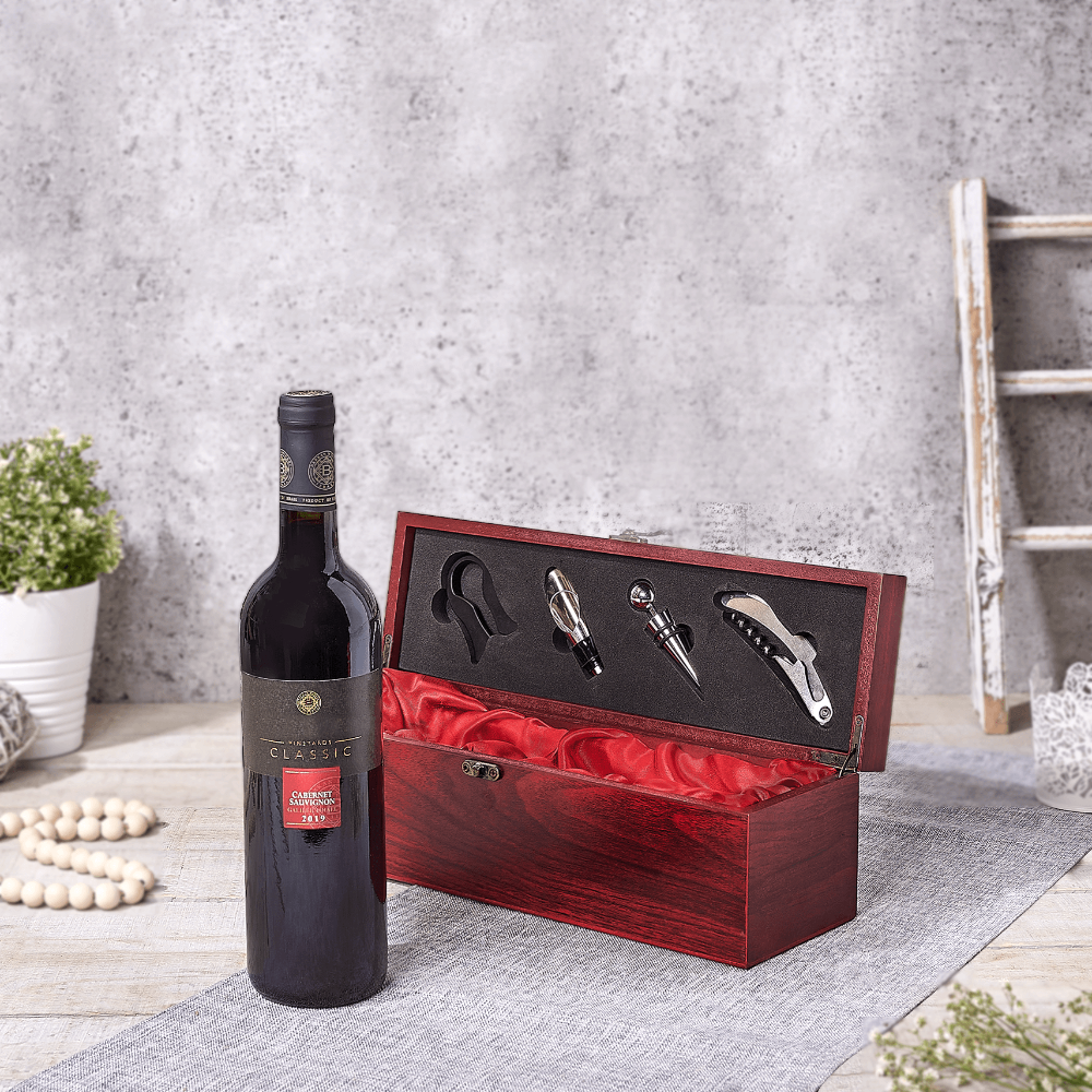 Kosher Wine Presentation Box – how the gift is presented