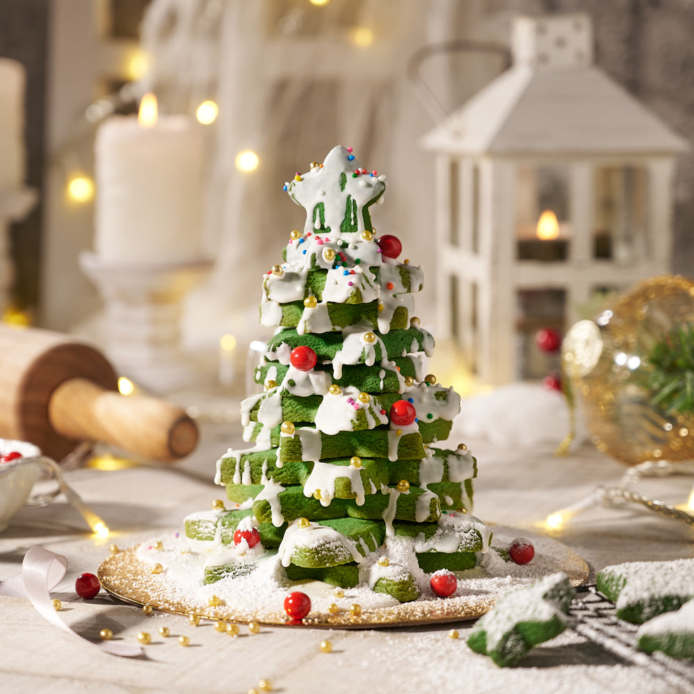 Christmas Tower Cookie Basket – how the gift is presented