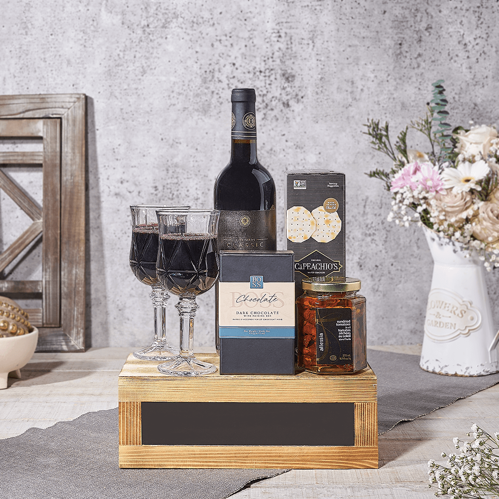 The Rosh Hashanah Wine Box, wine gift, wine, kosher gift, kosher, chocolate gift, chocolate