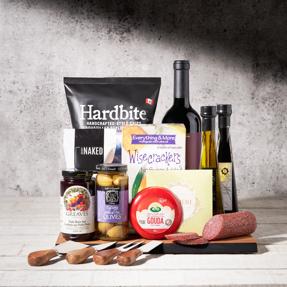 Wine and Cheese Knives Gift Basket, USA – how the gift is presented
