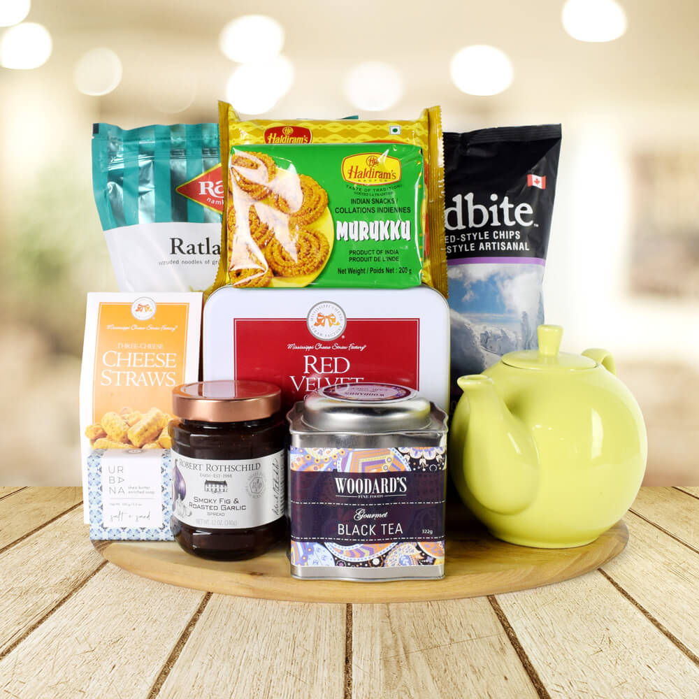 Diwali Soan Cake and Tea Basket – how the gift is presented