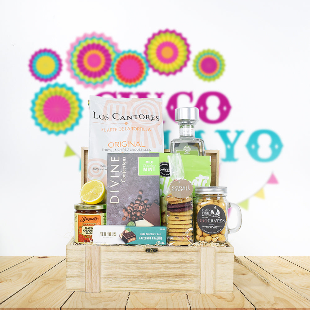 Sweet and Crunch Snack Basket – how the gift is presented