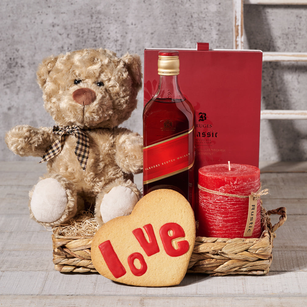 Sweet Valentine's Surprise Gift Basket – how the gift is presented