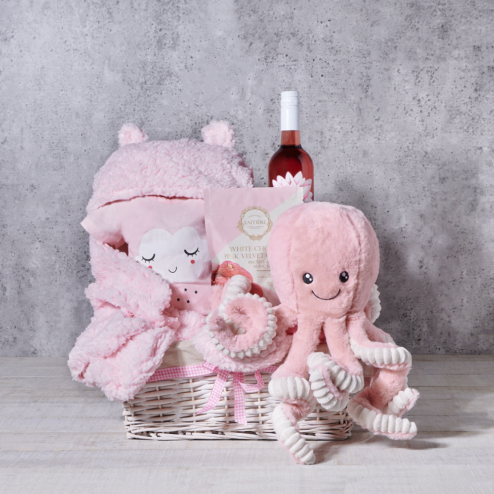 Wine and Pink Plush Gift Basket – how the gift is presented