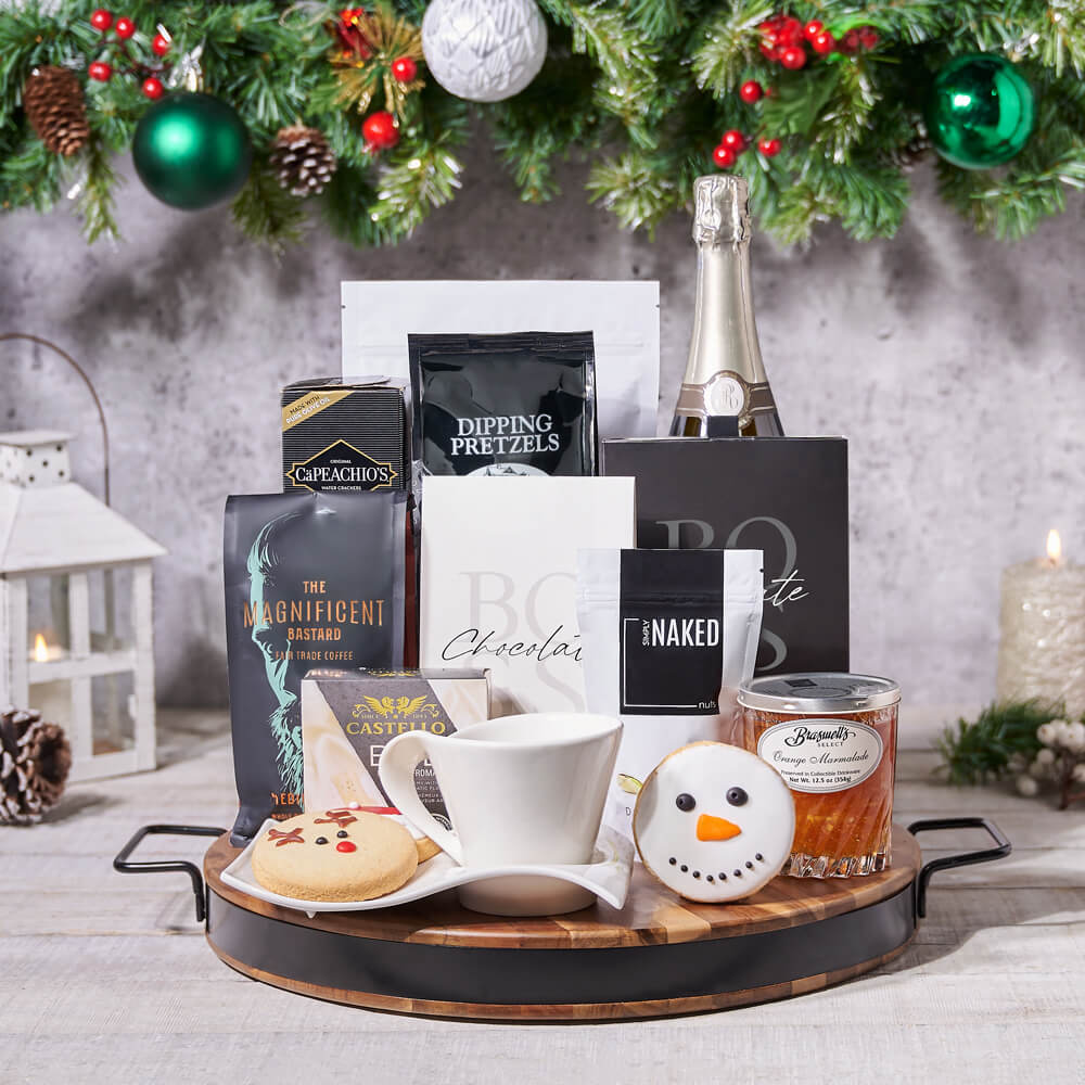 Holiday Sparkling Wine with Gourmet Snacks – how the gift is presented